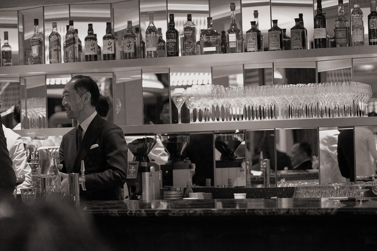 東京・南青山のカフェレストラン LA & LE（ラ・エ・ル）E